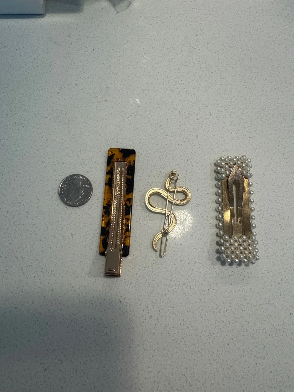 Set of 3 hair clips, cutie, snake and pearls